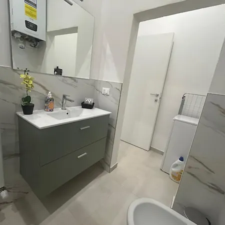 La Rivazza - Autodromo- Private Parking Apartment *