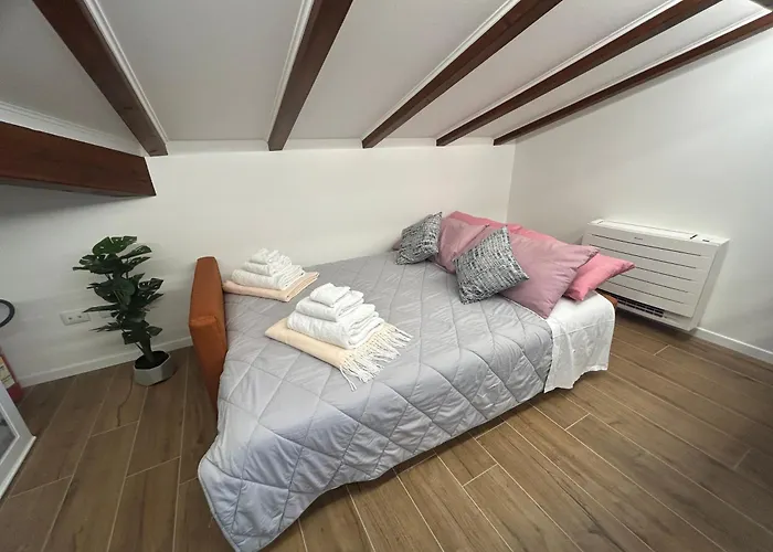 Apartman La Rivazza - Autodromo- Private Parking Imola