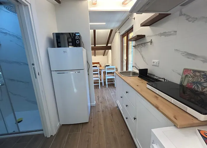 Apartman La Rivazza - Autodromo- Private Parking Imola