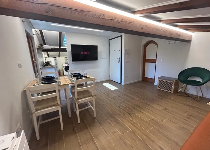 La Rivazza - Autodromo- Private Parking *